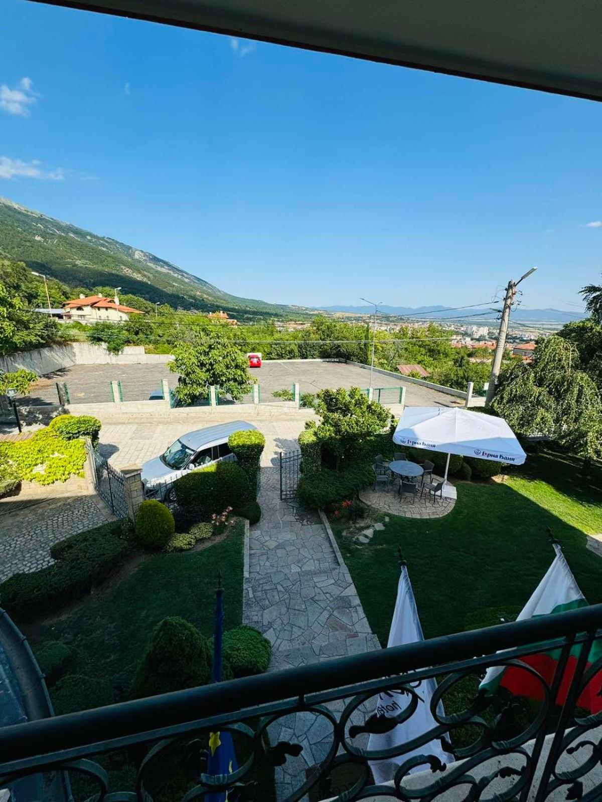 Hotel-Restaurant Almond Карлово Екстер'єр фото
