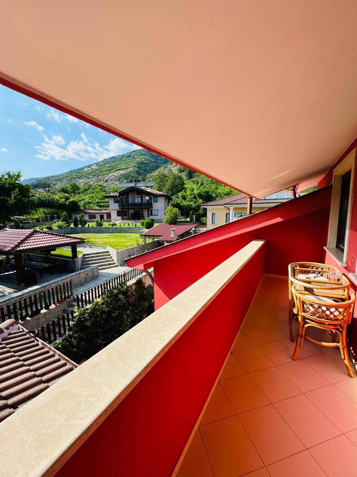 Hotel-Restaurant Almond Карлово Екстер'єр фото