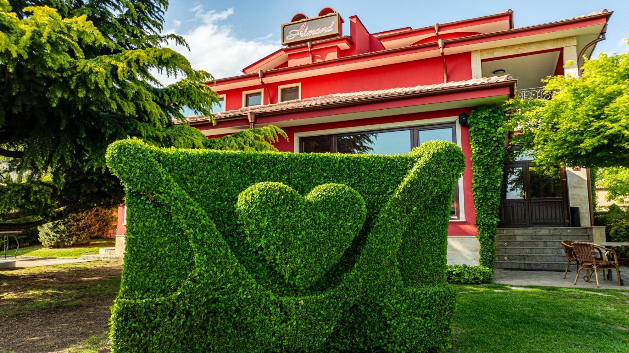 Hotel-Restaurant Almond Карлово Екстер'єр фото