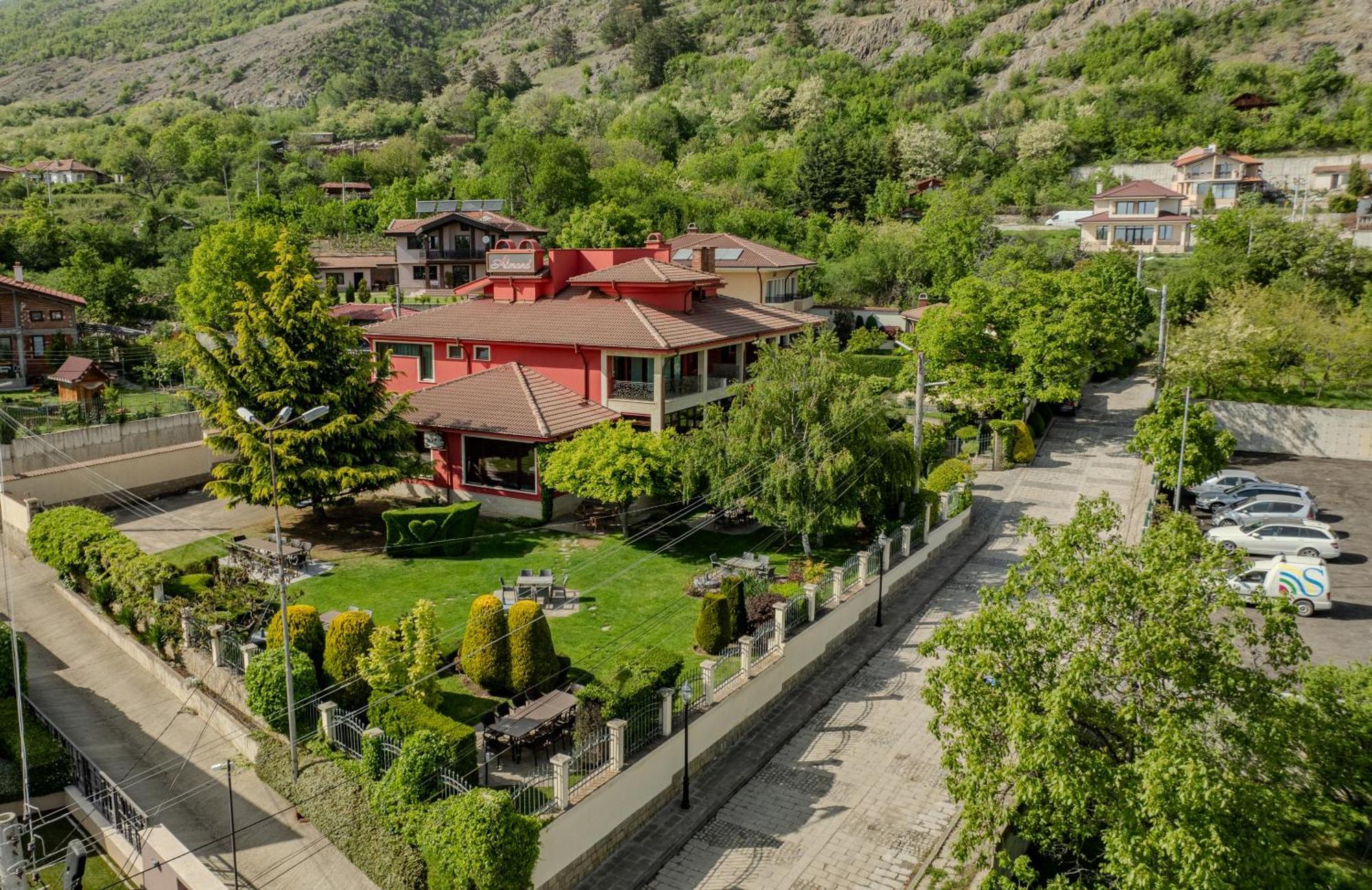 Hotel-Restaurant Almond Карлово Екстер'єр фото