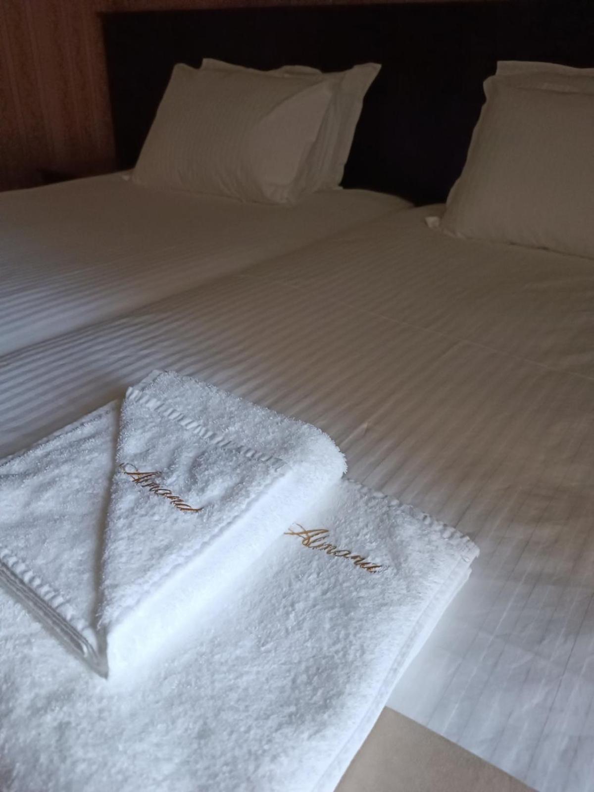 Hotel-Restaurant Almond Карлово Екстер'єр фото