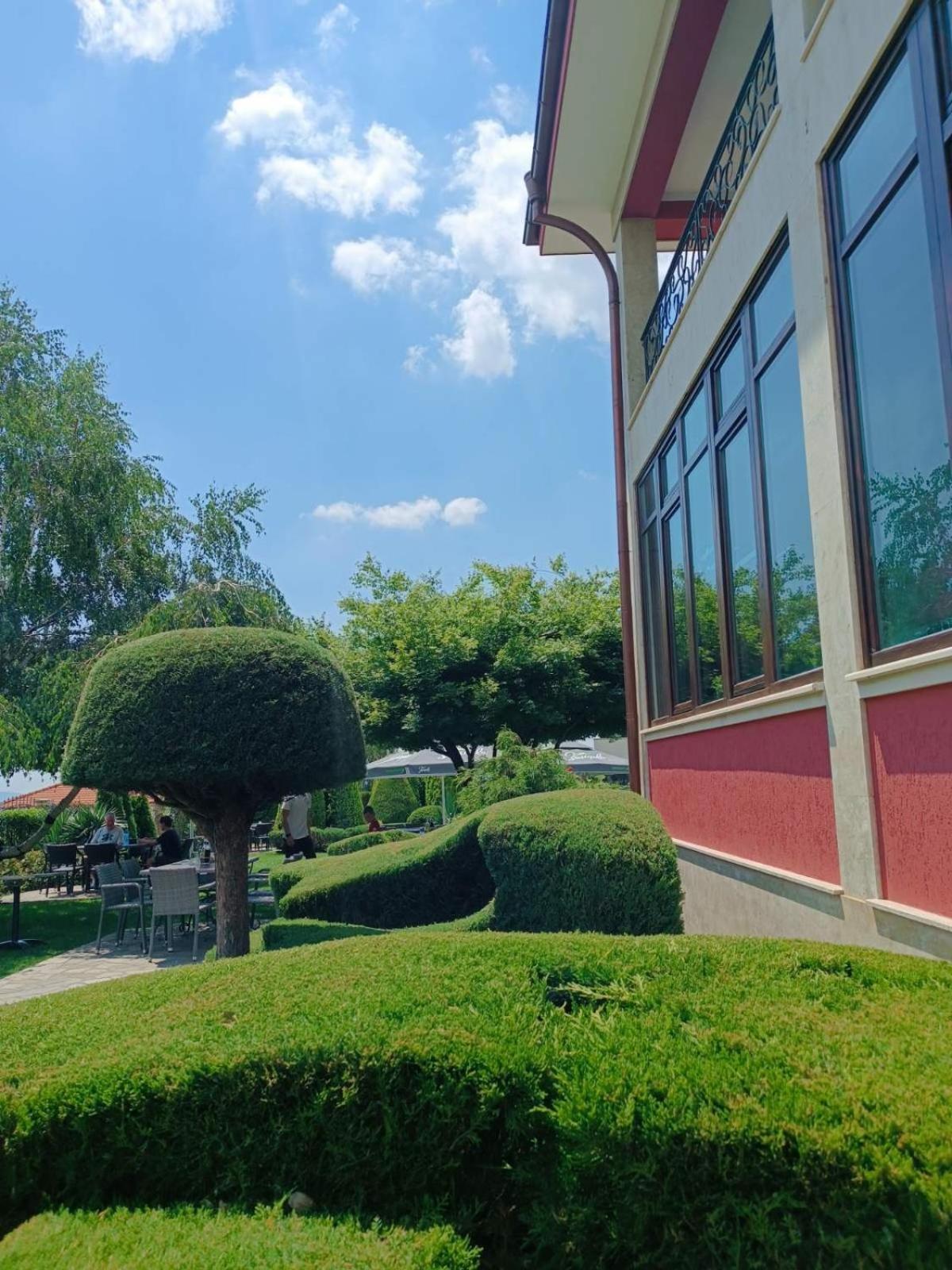 Hotel-Restaurant Almond Карлово Екстер'єр фото